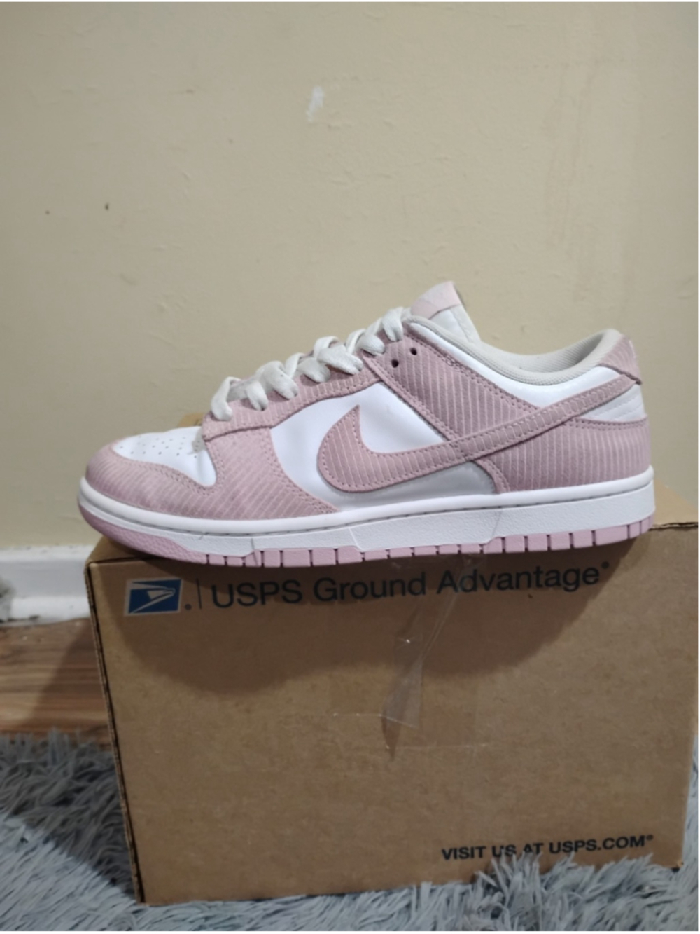 Nike Dunk Low Women Size 10 Pink Corduroy White/Pink Sneakers FN7167-100 - Picture 11 of 12